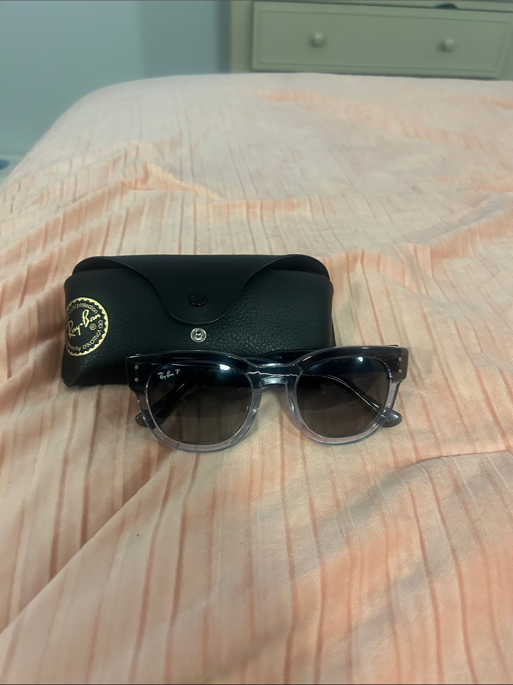 Ray-Ban Women's Black to Clear Gradient Frame Sunglasses with Black Lenses